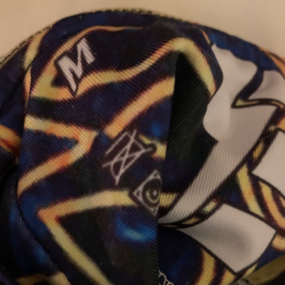 Electro Threads Leggings with Vibrant Blue and Orange Patterns - Med - Picture 6 of 7